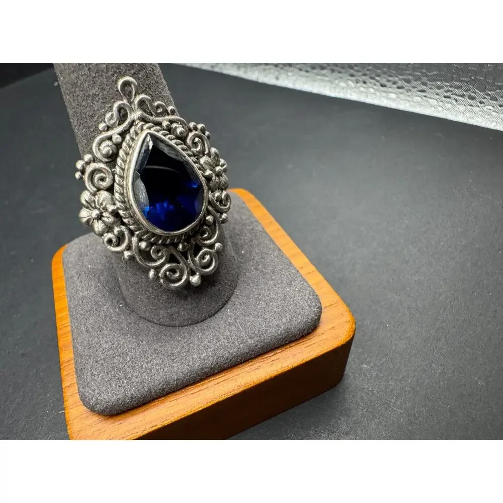 Vtg Sterling Silver 925 Blue Sapphire Stone Statement Ring Ornate Filigree Sz 10
